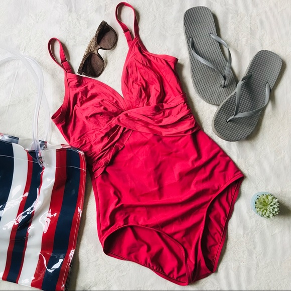 Jantzen Other - JANTZEN CLASSICS One Piece Swimming Suit
